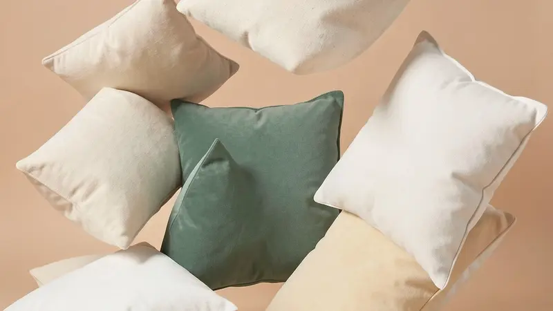 How to Choose Throw Pillows That Elevate Modern Interiors